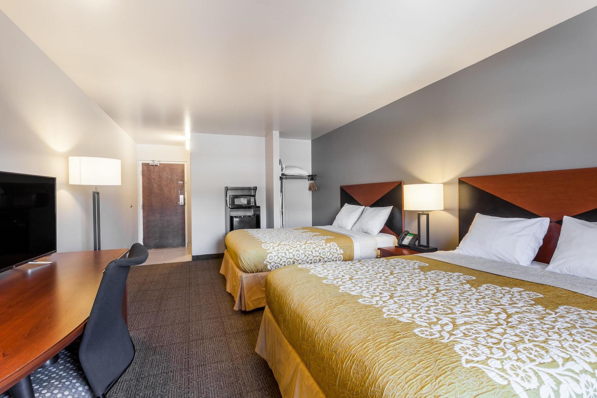 Days Inn & Suites By Wyndham Lancaster Amish Country Mountville Kültér fotó